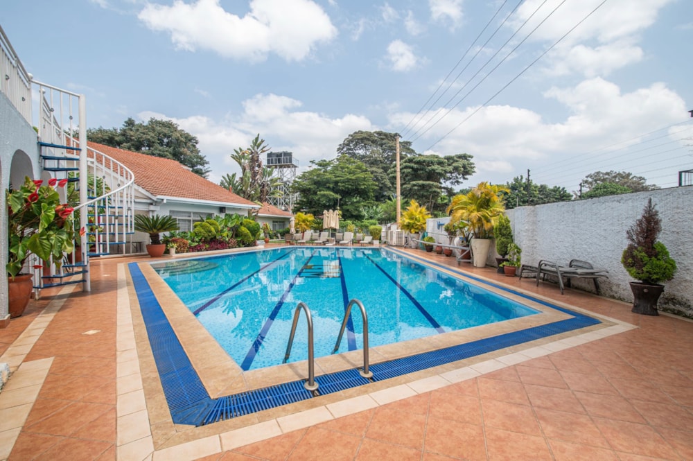 House for sale in Karen, Kenya - 3KE1709146 House for sale in Karen, Kenya - 3KE1709146