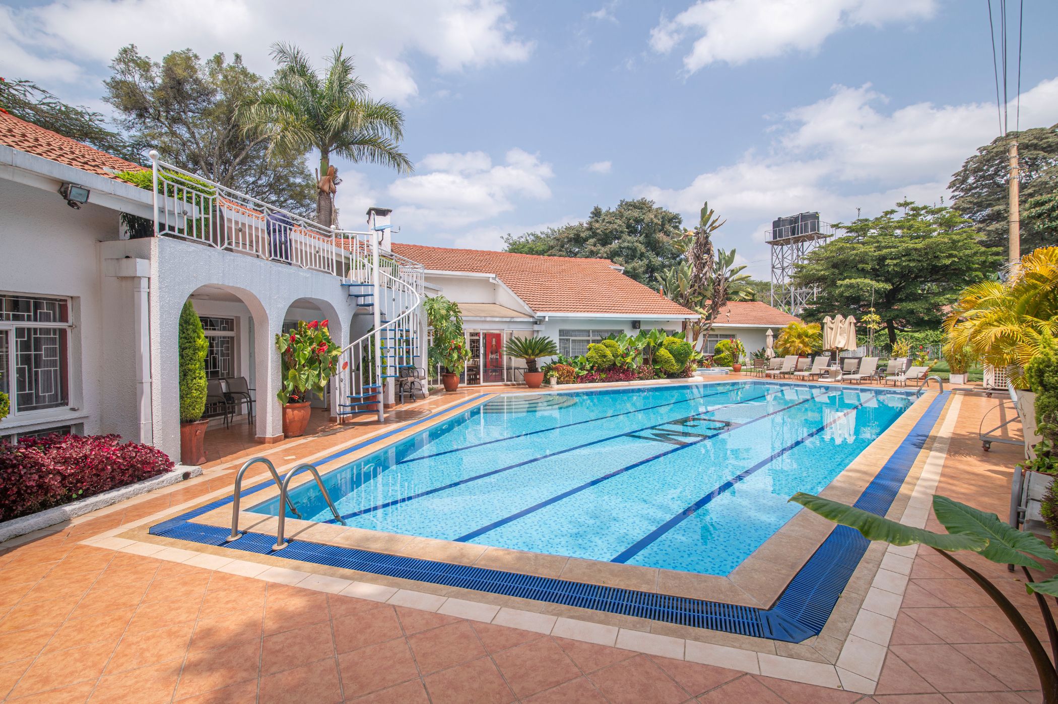 House for sale in Karen, Kenya - 3KE1709146