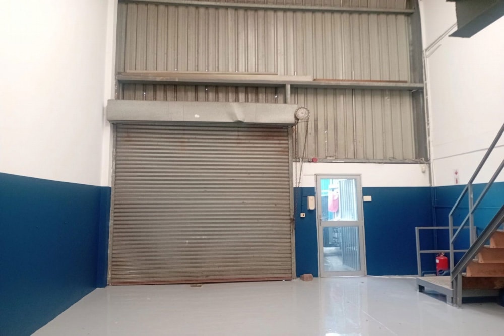 Commercial industrial property let in Umbogintwini - 1WB1711409 Commercial industrial property let in Umbogintwini - 1WB1711409