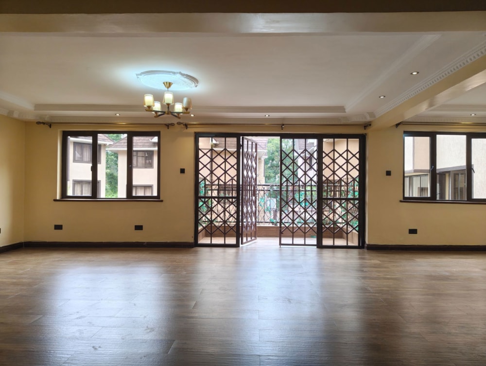 Multi-storey house to rent in Lavington, Kenya - 3KE1711086 Multi-storey house to rent in Lavington, Kenya - 3KE1711086