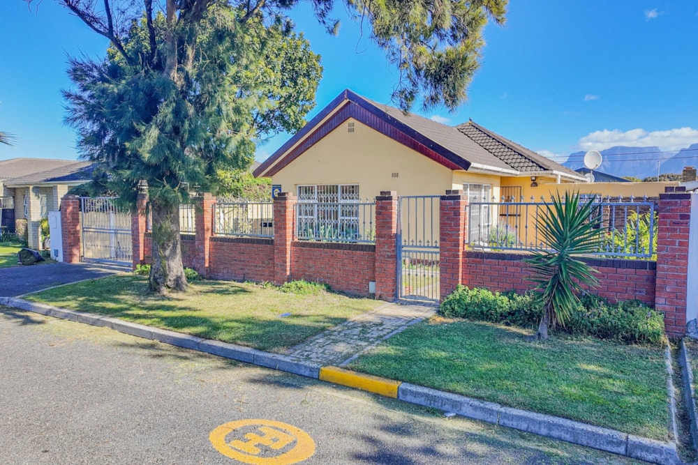 House for sale in Welcome Estate - 1AH1709093 House for sale in Welcome Estate - 1AH1709093