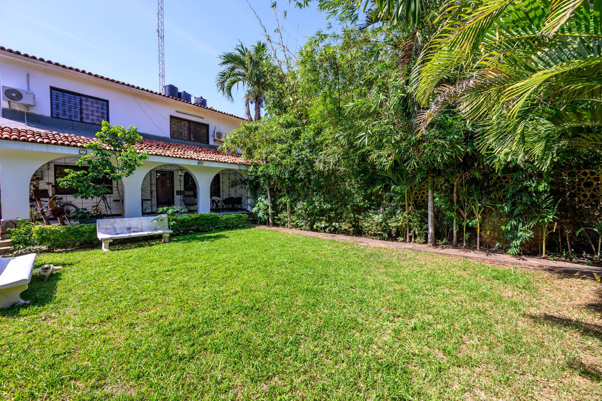 Double-storey house to rent in Nyali, Kenya - 3KE1711133