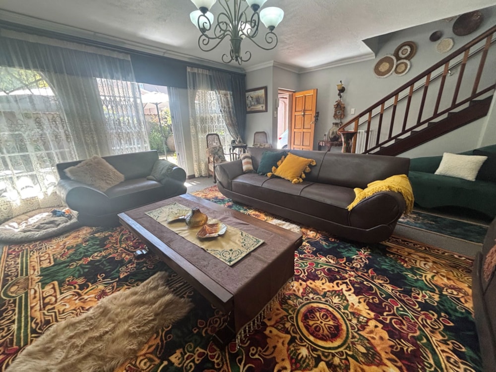 Double-storey apartment for sale in Three Rivers Proper - 1VT1712002 Double-storey apartment for sale in Three Rivers Proper - 1VT1712002