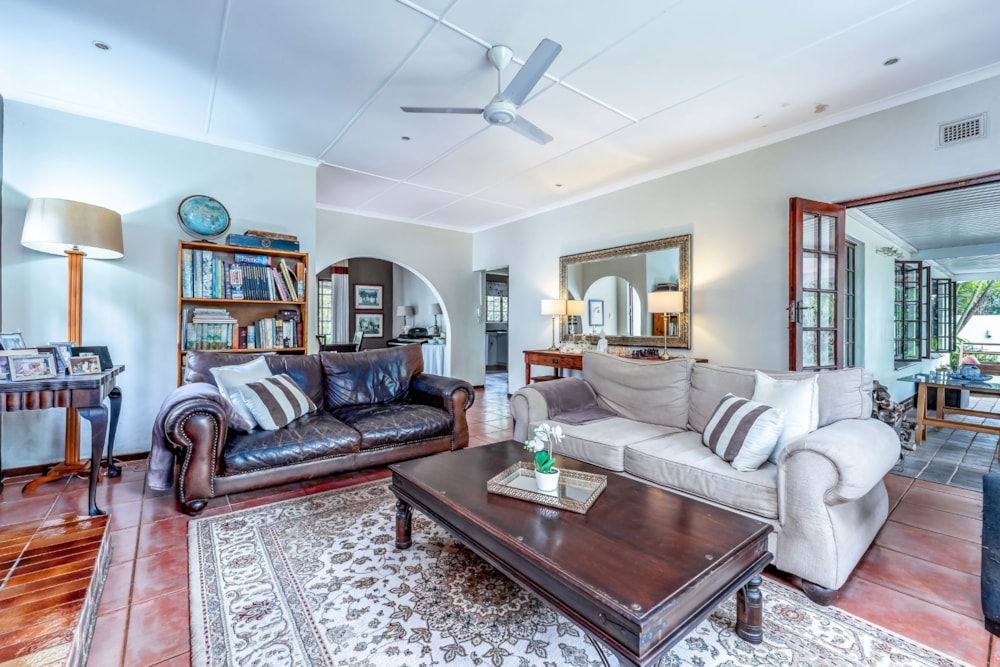 Single-storey house sold in Forest Hills - 1KF1709774