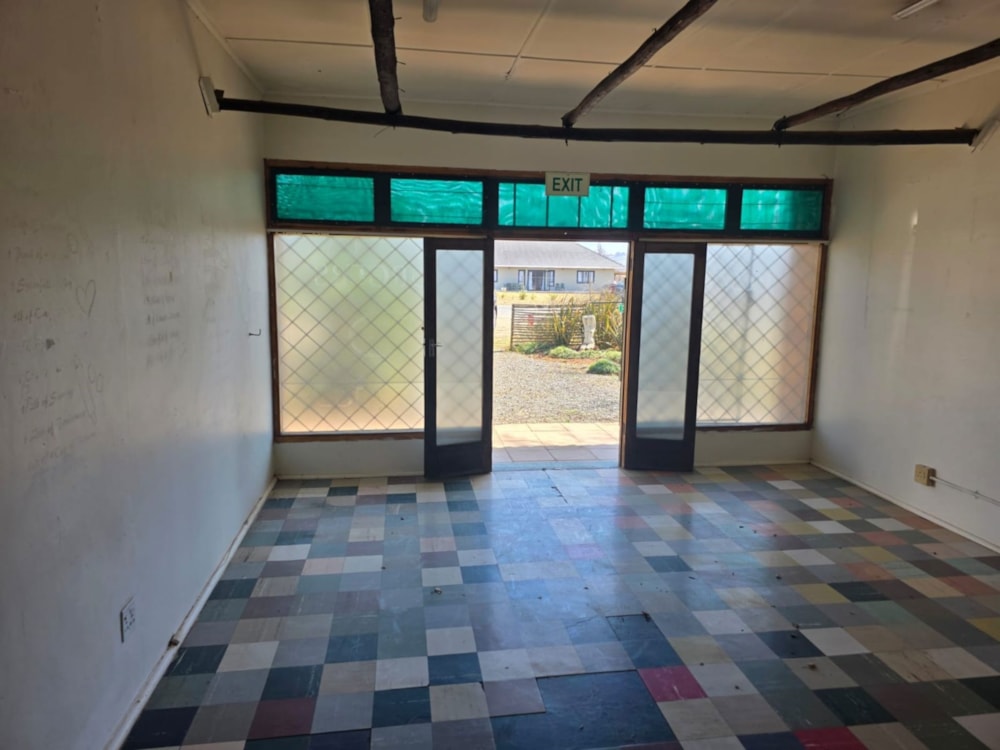 Commercial business to rent in Himeville - 1UB1707637 Commercial business to rent in Himeville - 1UB1707637