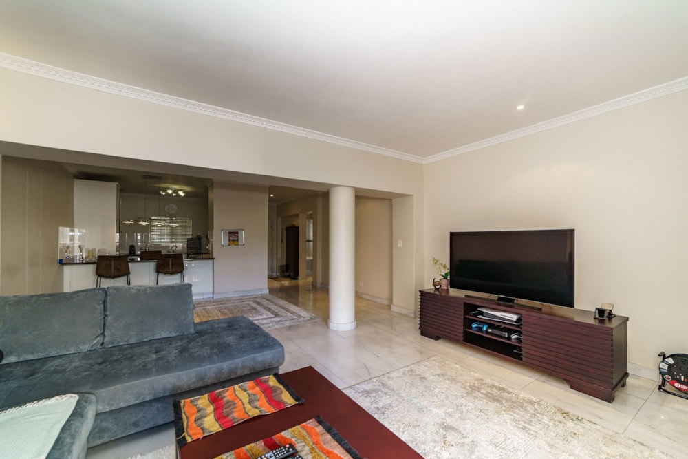 Apartment for sale in Morningside, Sandton - HP1711531 Apartment for sale in Morningside, Sandton - HP1711531