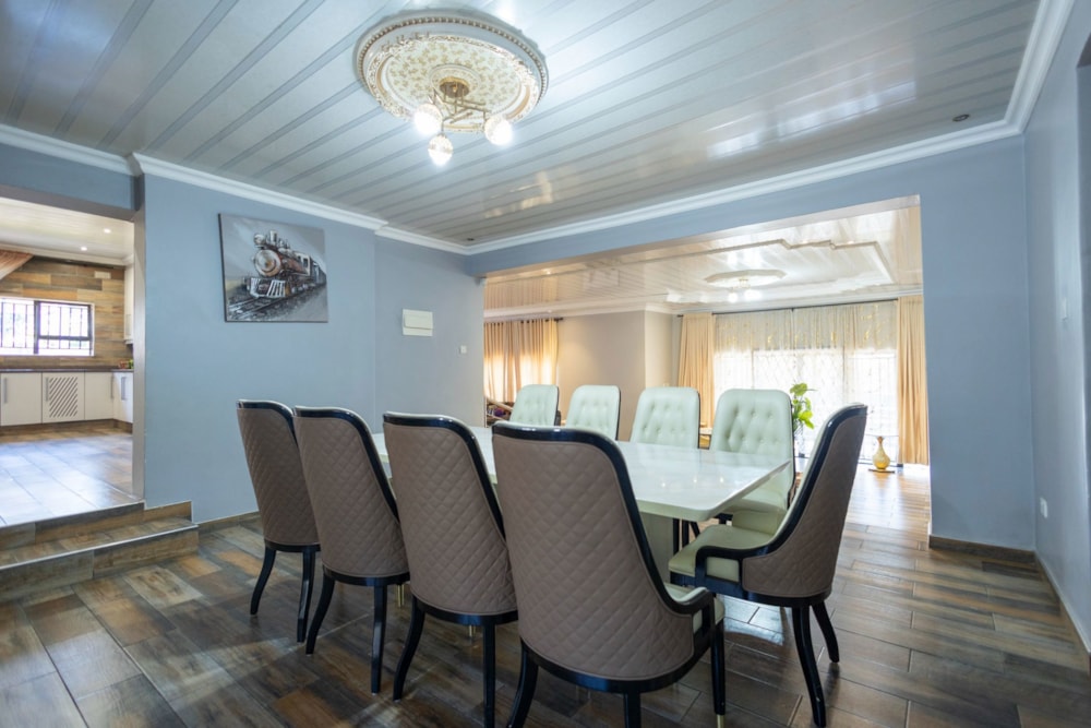 House sold in Hogerty hill, Zimbabwe - 3ZB1712399 House sold in Hogerty hill, Zimbabwe - 3ZB1712399