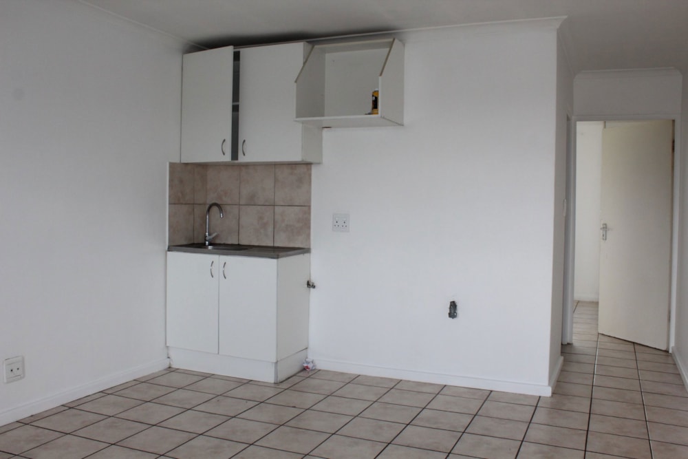 Apartment to rent in Ruyterwacht - 1AH1710846 Apartment to rent in Ruyterwacht - 1AH1710846