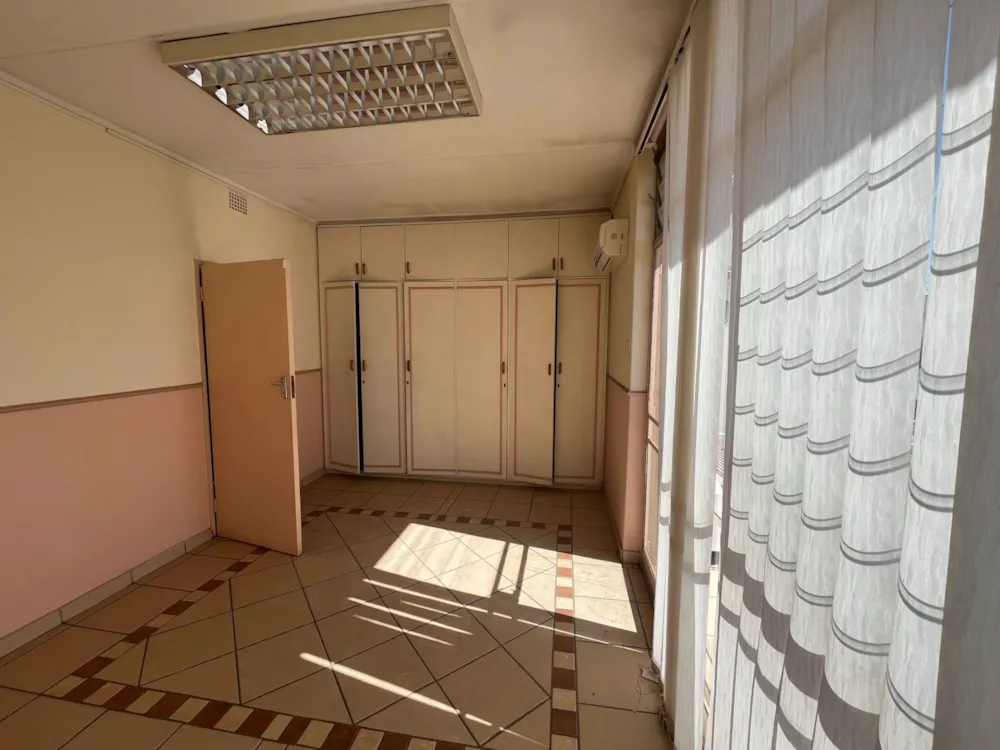 Commercial Building for sale in Polokwane Central - 1PS1710725