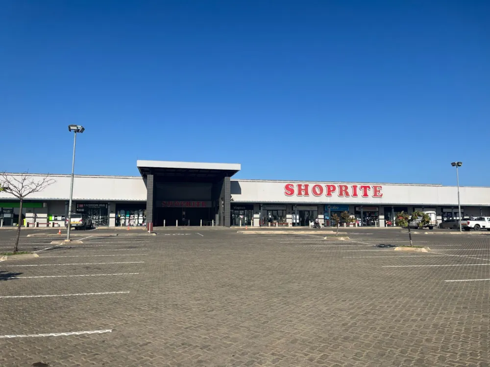 Commercial retail property to rent in Pemba, Cabo Delgado, Mozambique - 3MQ1709578 Commercial retail property to rent in Pemba, Cabo Delgado, Mozambique - 3MQ1709578