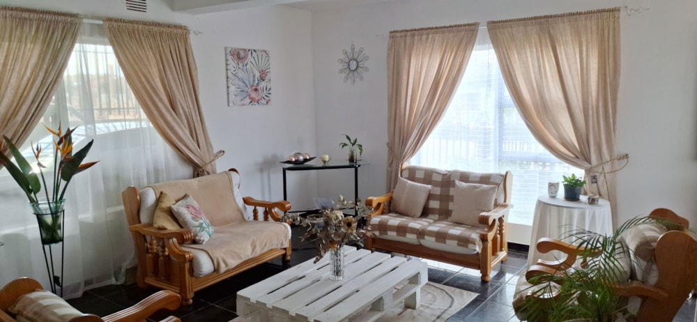 House for sale in Bongolethu, Oudtshoorn - 1OU1709482