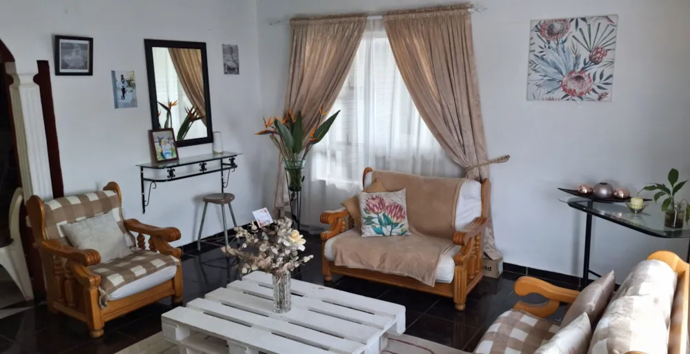 House for sale in Bongolethu, Oudtshoorn - 1OU1709482