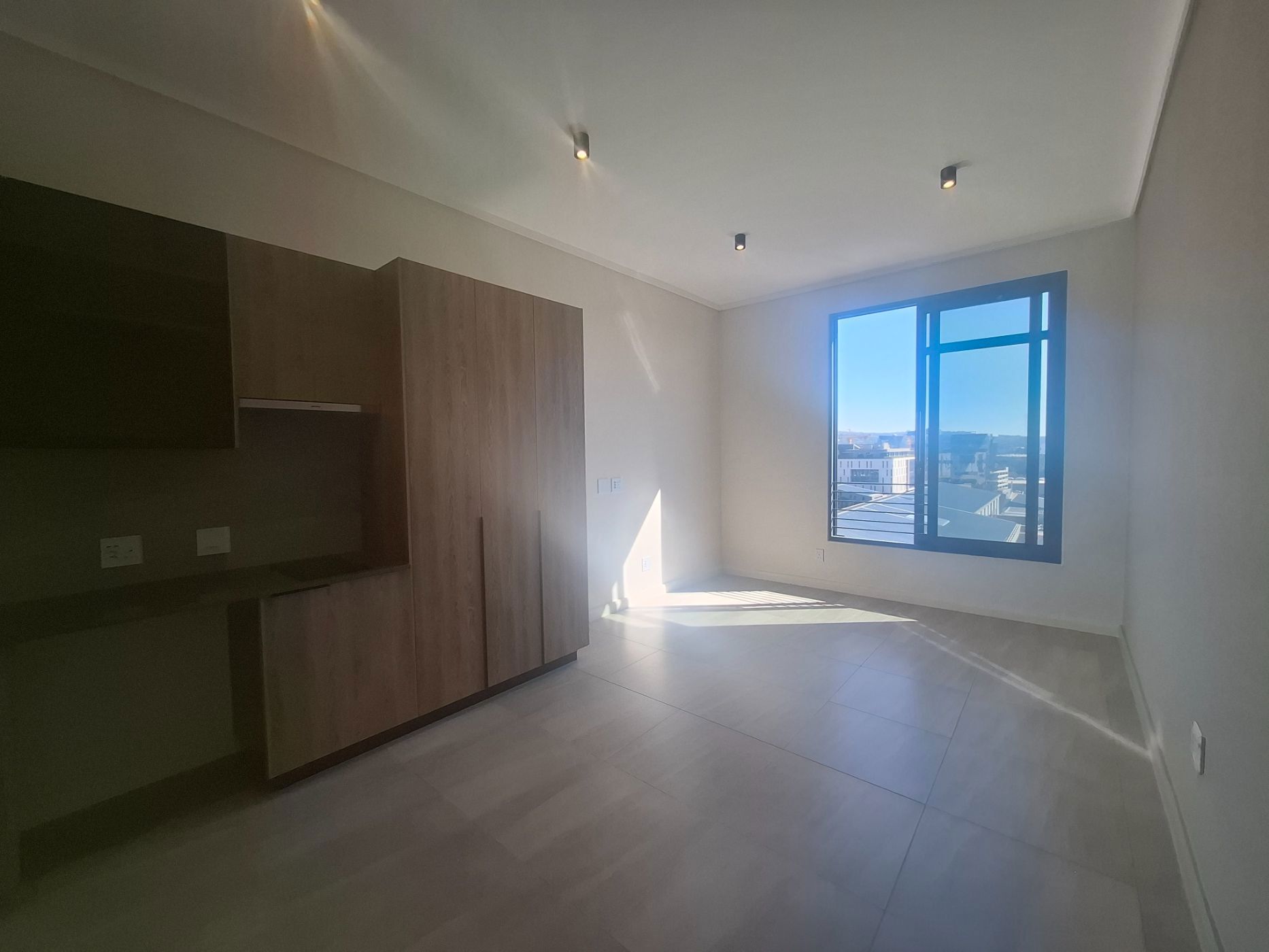 Apartment to rent in Menlyn - PTL1709676