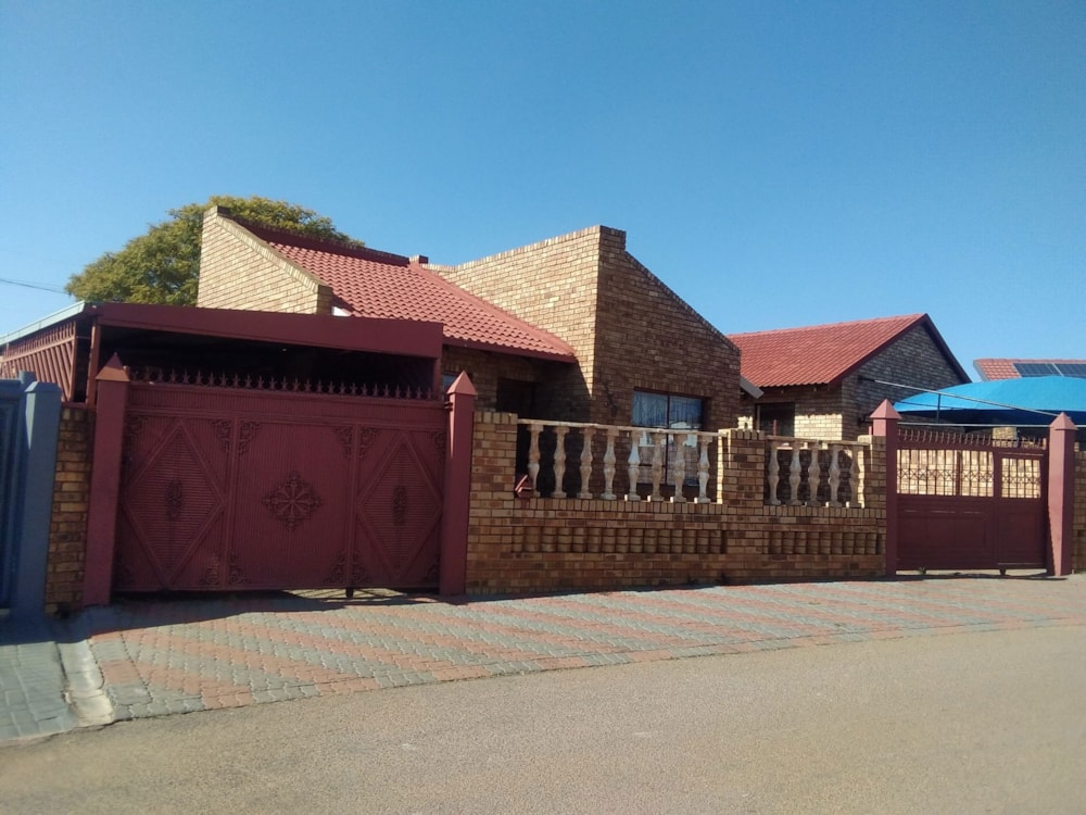 House for sale in Soshanguve K - PTM1709699