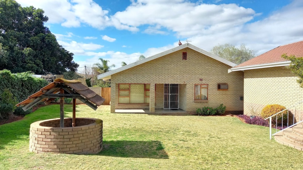 House for sale in Wesbank, Oudtshoorn - 1OU1709901 House for sale in Wesbank, Oudtshoorn - 1OU1709901