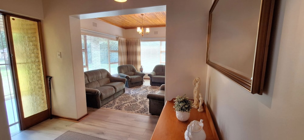 House for sale in Wesbank, Oudtshoorn - 1OU1709901 House for sale in Wesbank, Oudtshoorn - 1OU1709901