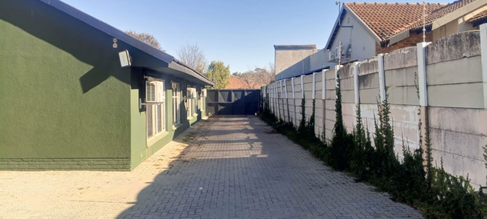 Commercial Building to rent in Wilkoppies - 1RN1709712 Commercial Building to rent in Wilkoppies - 1RN1709712