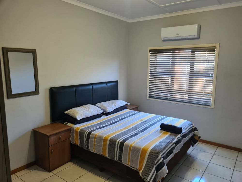 House for sale in New Park - 1KJ1709722