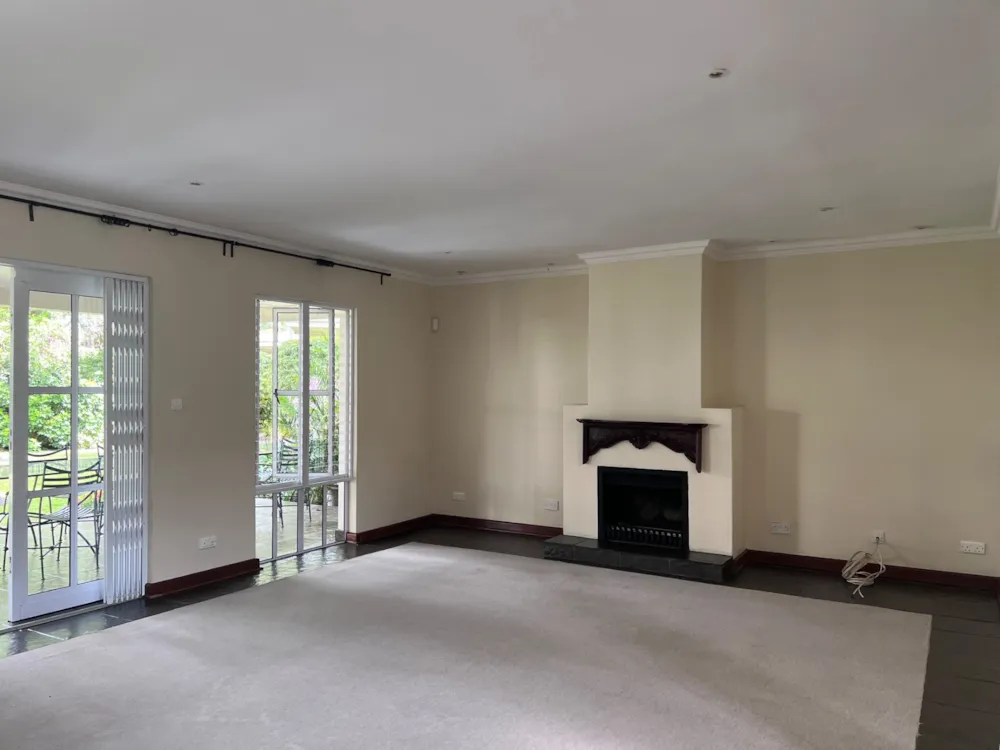 House let in Village, Botswana - 3BO1709741
