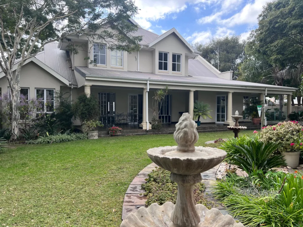 House let in Village, Botswana - 3BO1709741