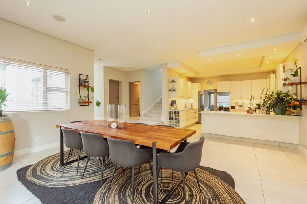 House let in Bryanston - JBL1709799 House let in Bryanston - JBL1709799