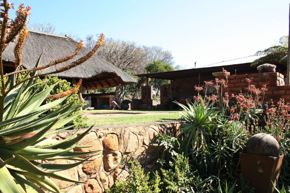 Smallholding for sale in Lydenburg (Mashishing) - 1LY1709977 Smallholding for sale in Lydenburg (Mashishing) - 1LY1709977