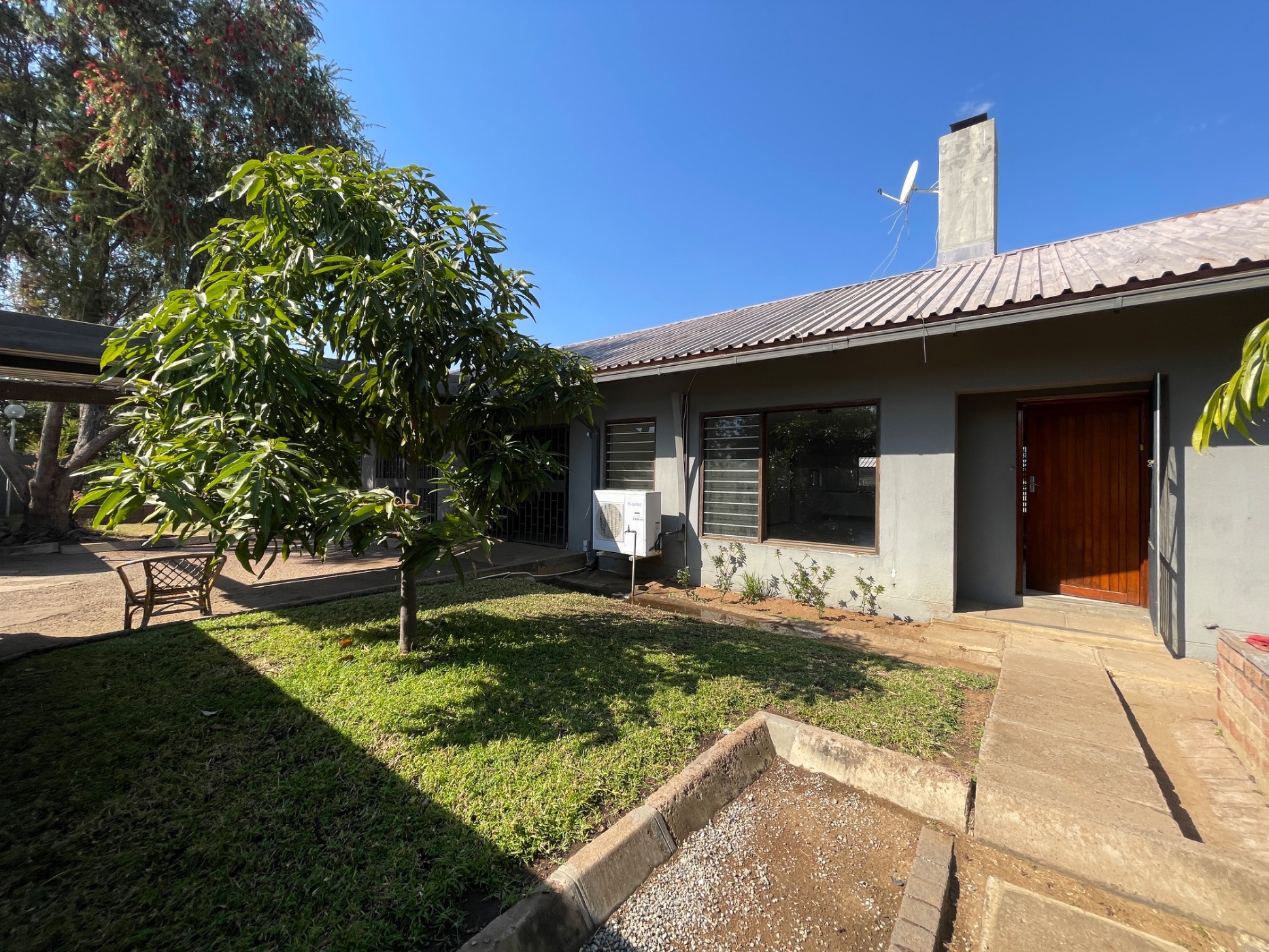 Single-storey cluster to rent in Broadhurst, Botswana - 3BO1709956