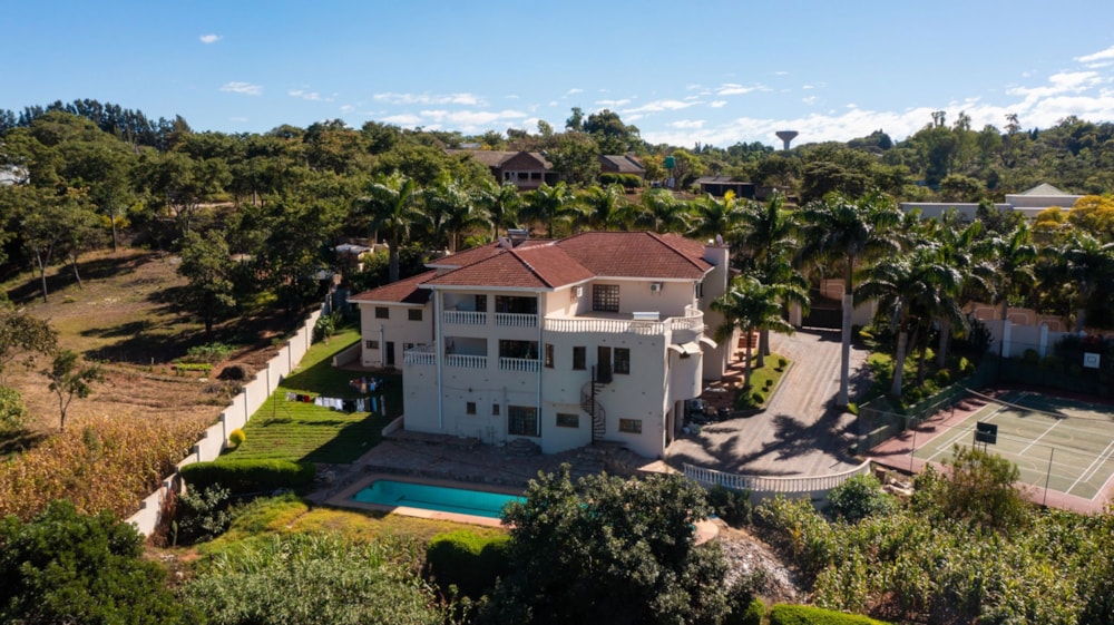 House for sale in Borrowdale, Zimbabwe - 3ZB1709982