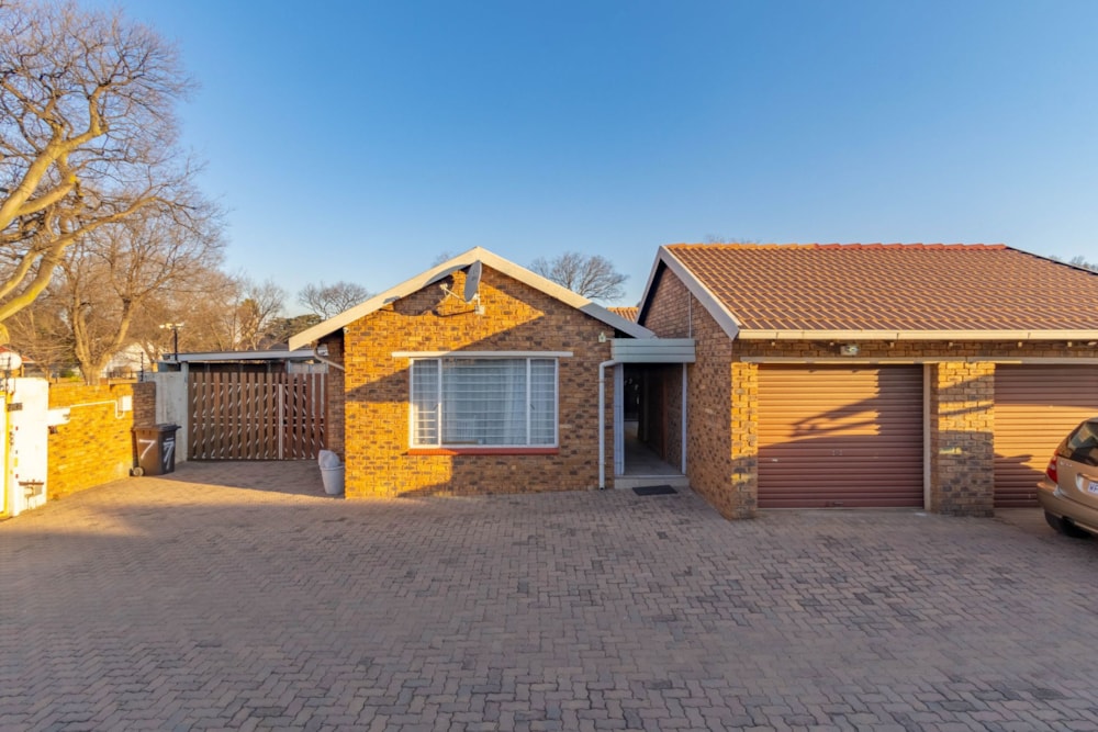 Townhouse for sale in Boksburg North - BOK1715739 Townhouse for sale in Boksburg North - BOK1715739