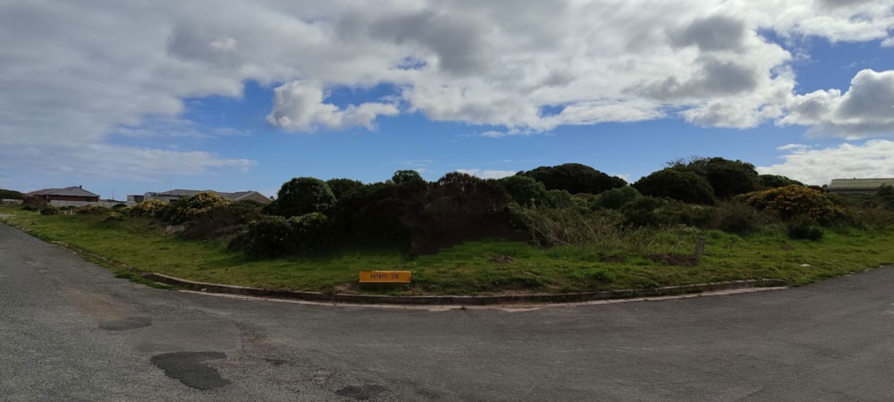 Vacant land for sale in Kleinbaai - 1SW1709989 Vacant land for sale in Kleinbaai - 1SW1709989