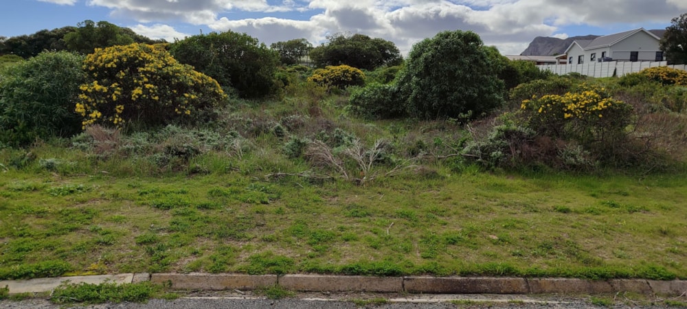 Vacant land for sale in Kleinbaai - 1SW1709989 Vacant land for sale in Kleinbaai - 1SW1709989