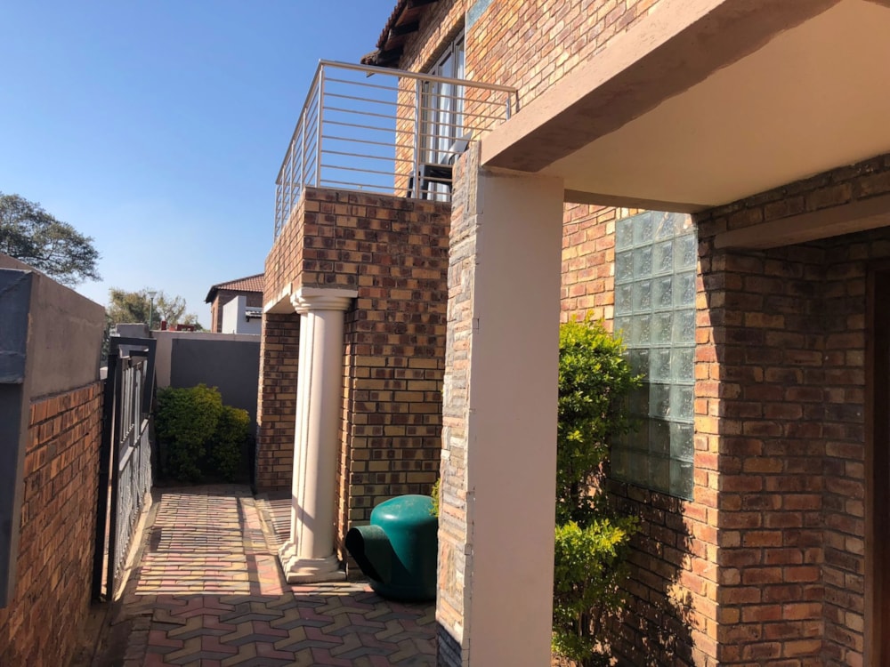 House for sale in West Acres Ext 13 - 1NS1710014 House for sale in West Acres Ext 13 - 1NS1710014