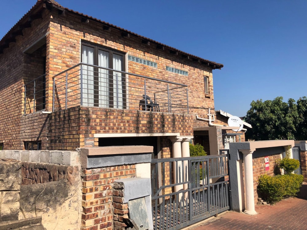 House for sale in West Acres Ext 13 - 1NS1710014 House for sale in West Acres Ext 13 - 1NS1710014