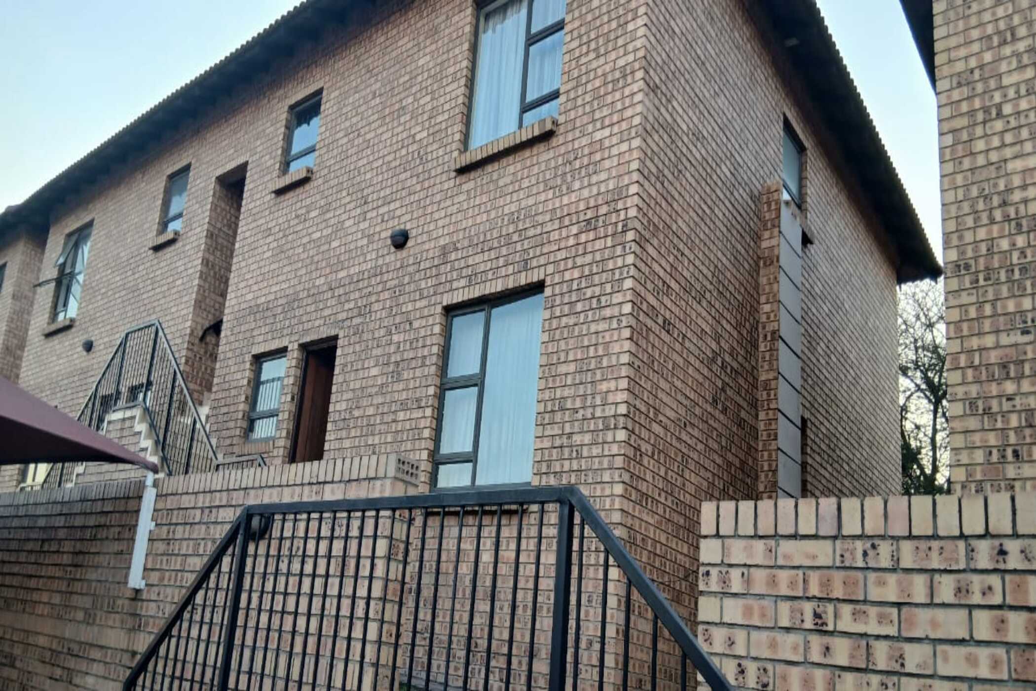 Apartment for sale in Gholfsig - 1MD1710070