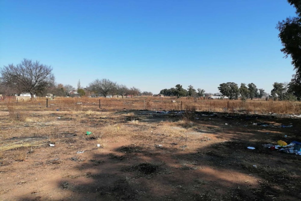 Vacant land for sale in Hendrina - 1MD1710127 Vacant land for sale in Hendrina - 1MD1710127