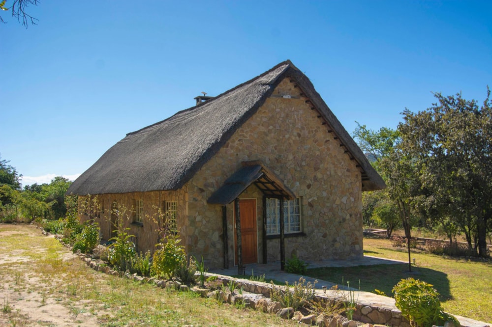 House for sale in Nyanga, Zimbabwe - 3ZB1711151