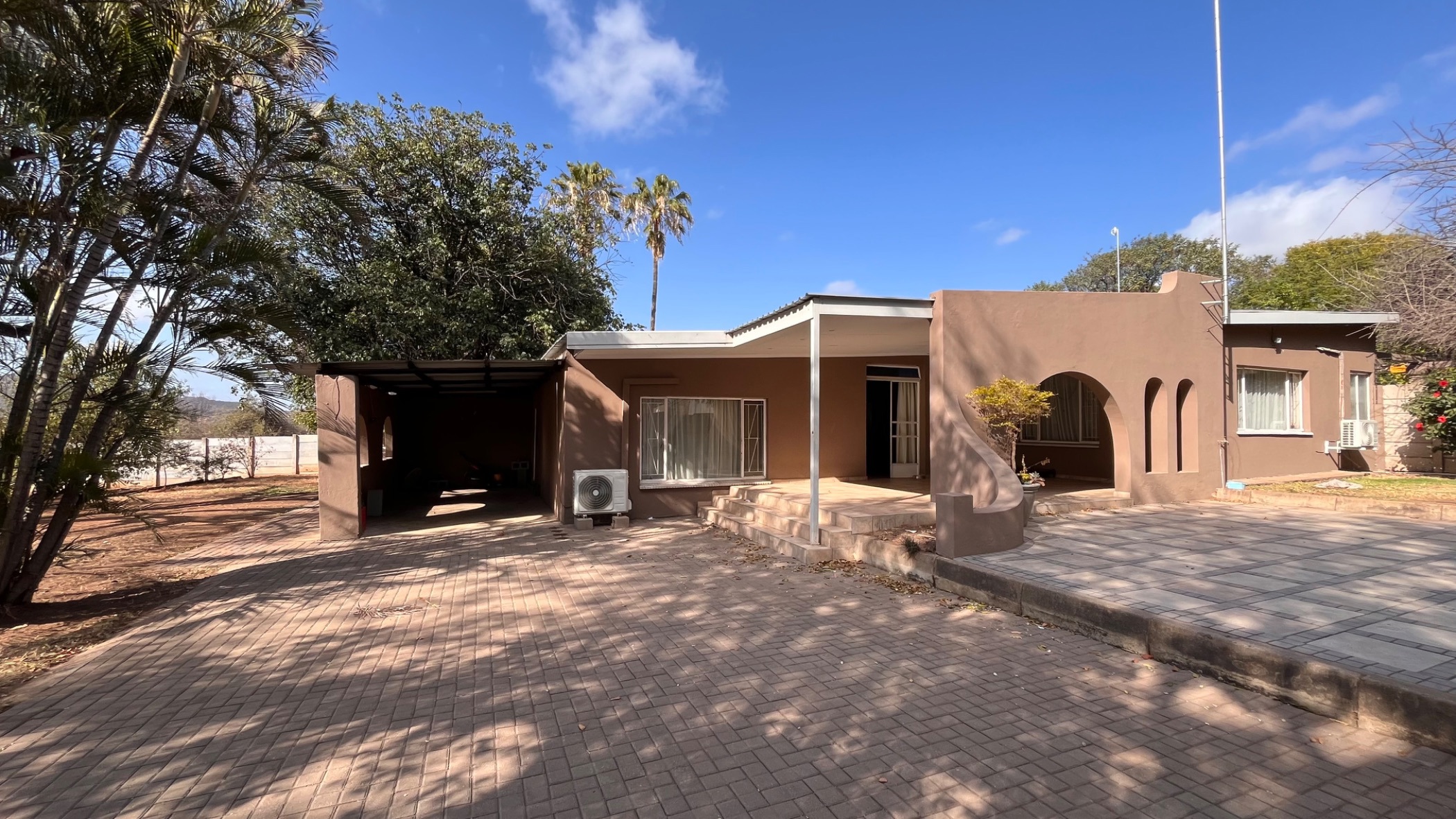 House let in Phalaborwa - 1PW1710851