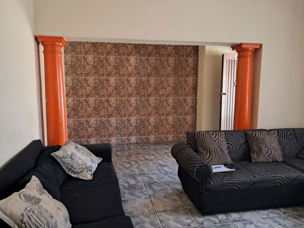 House for sale in Forest Hill, Johannesburg - 1GV1712966