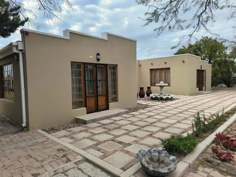 Smallholding sold in Beaufort West Rural - 1KK1710223 Smallholding sold in Beaufort West Rural - 1KK1710223