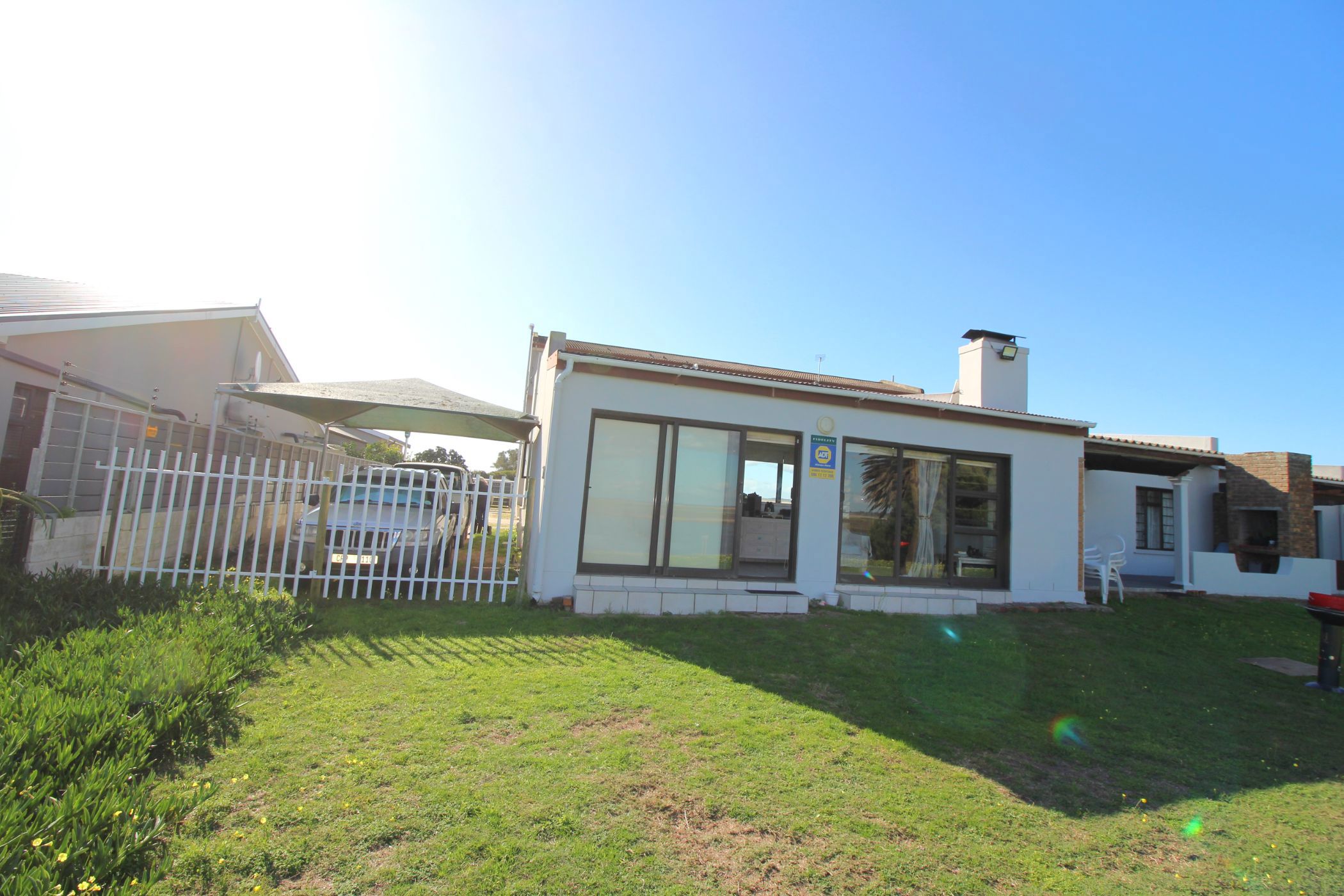 Apartment for sale in Velddrif - LA1710457