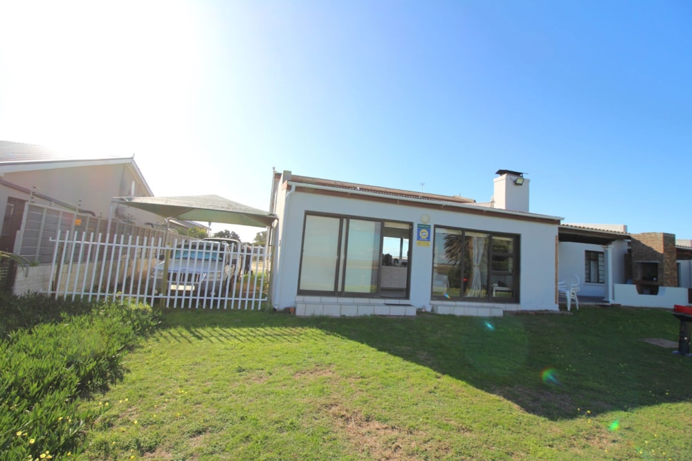 Apartment for sale in Velddrif - LA1710457