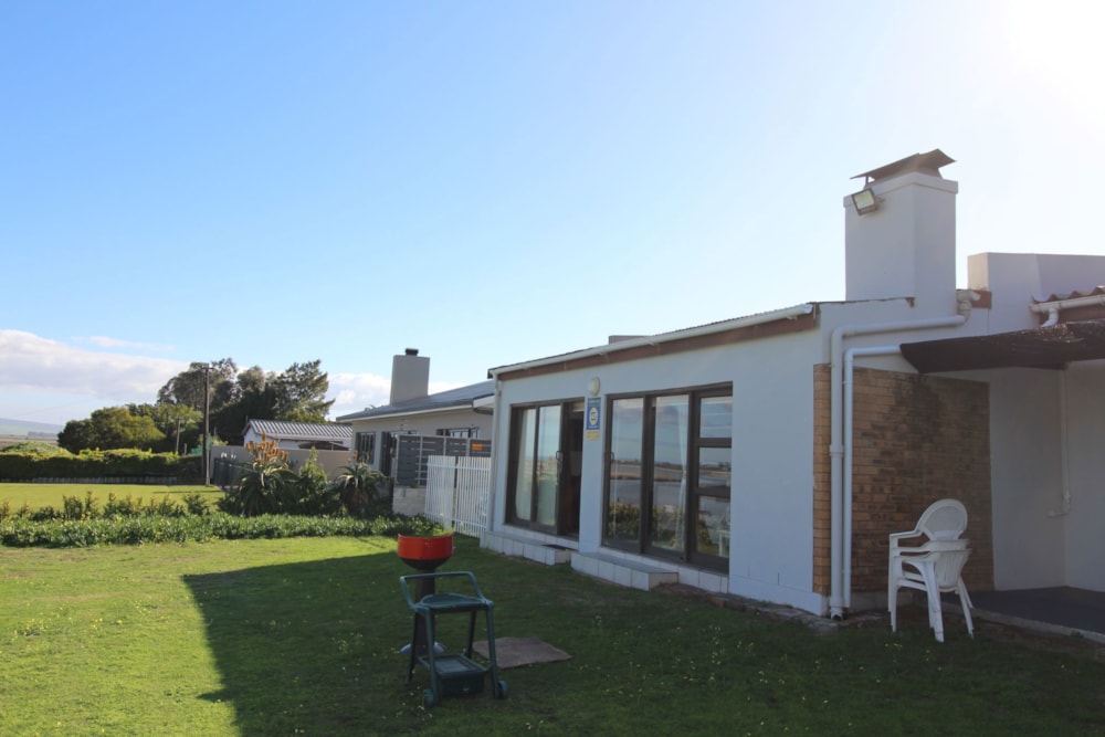 Apartment for sale in Velddrif - LA1710457