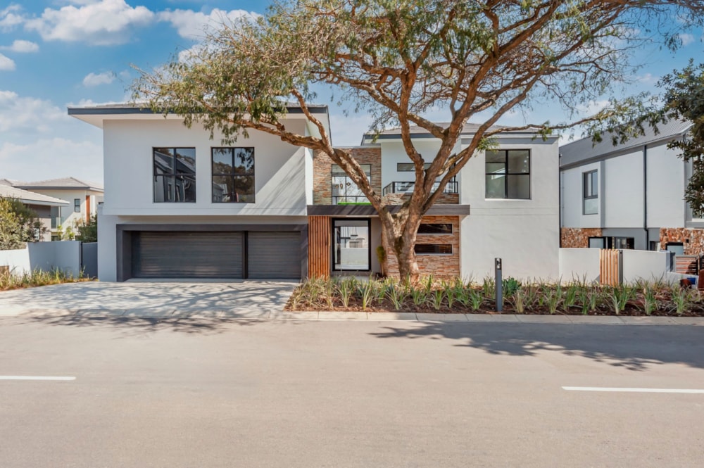 Double-storey house for sale in Neighbourhood Estate - BED1710371 Double-storey house for sale in Neighbourhood Estate - BED1710371