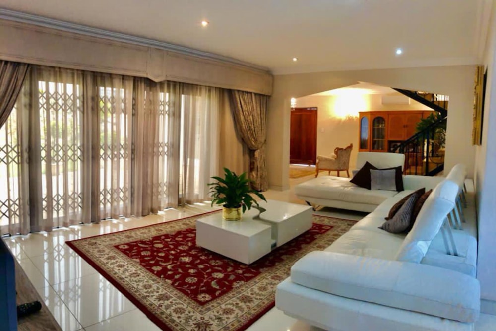 Double-storey house for sale in Queensburgh - 1WP1710472