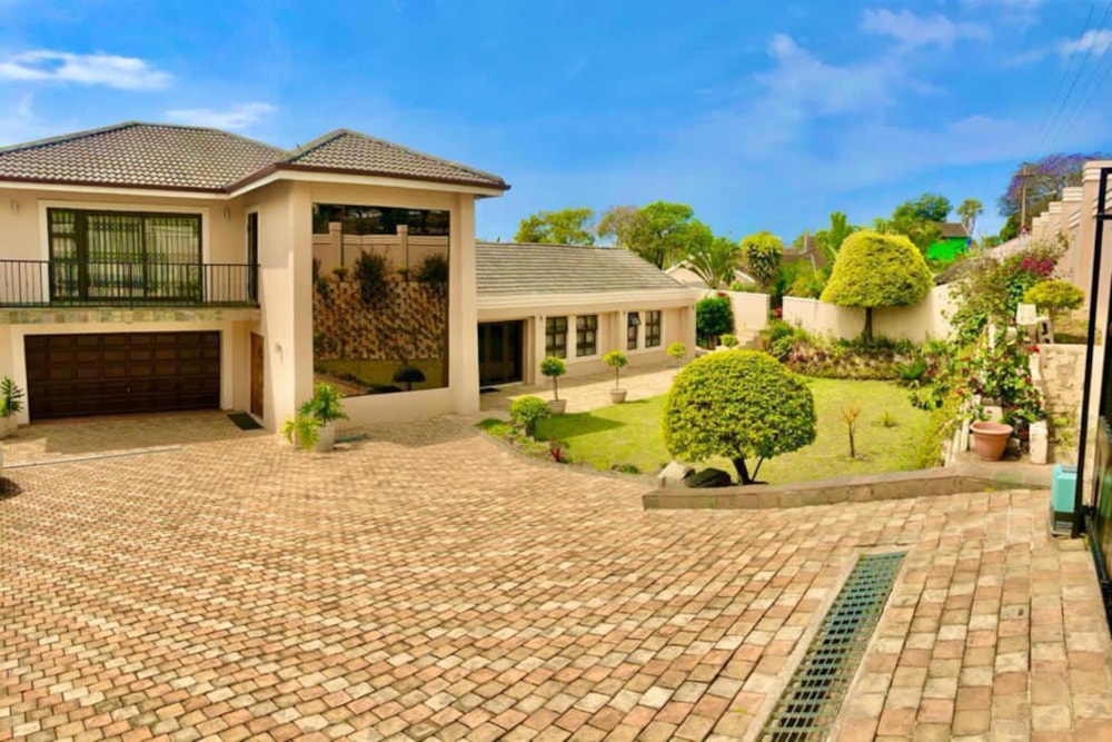 Double-storey house for sale in Queensburgh - 1WP1710472