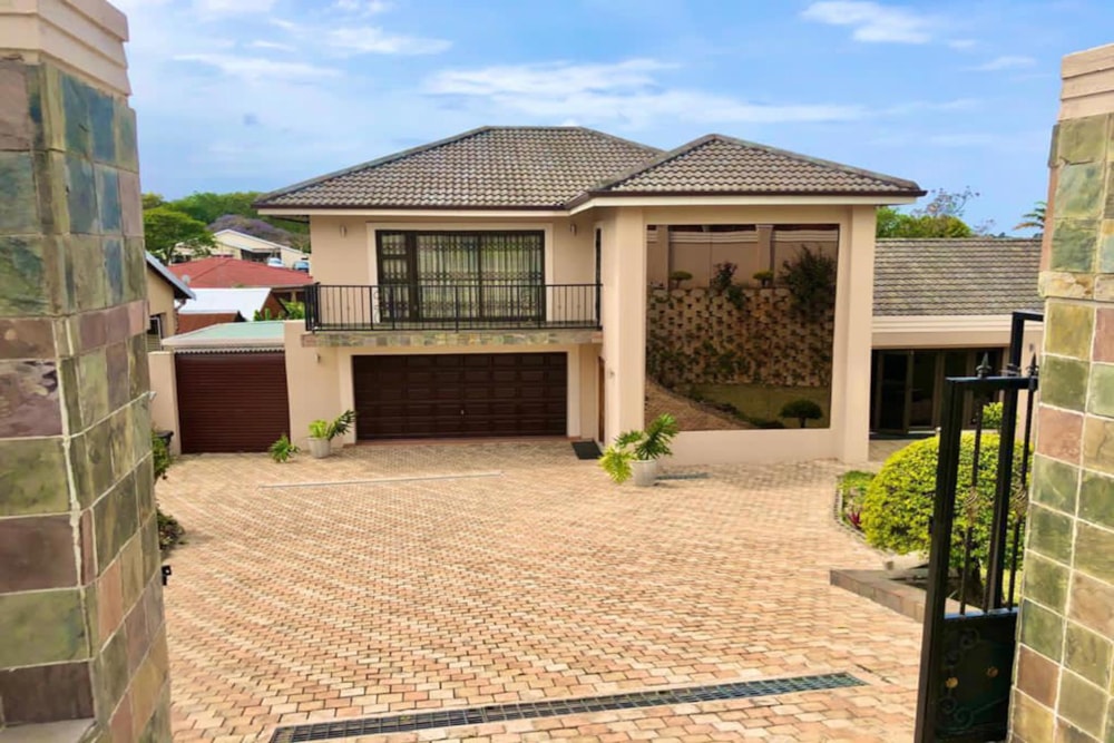 Double-storey house for sale in Queensburgh - 1WP1710472