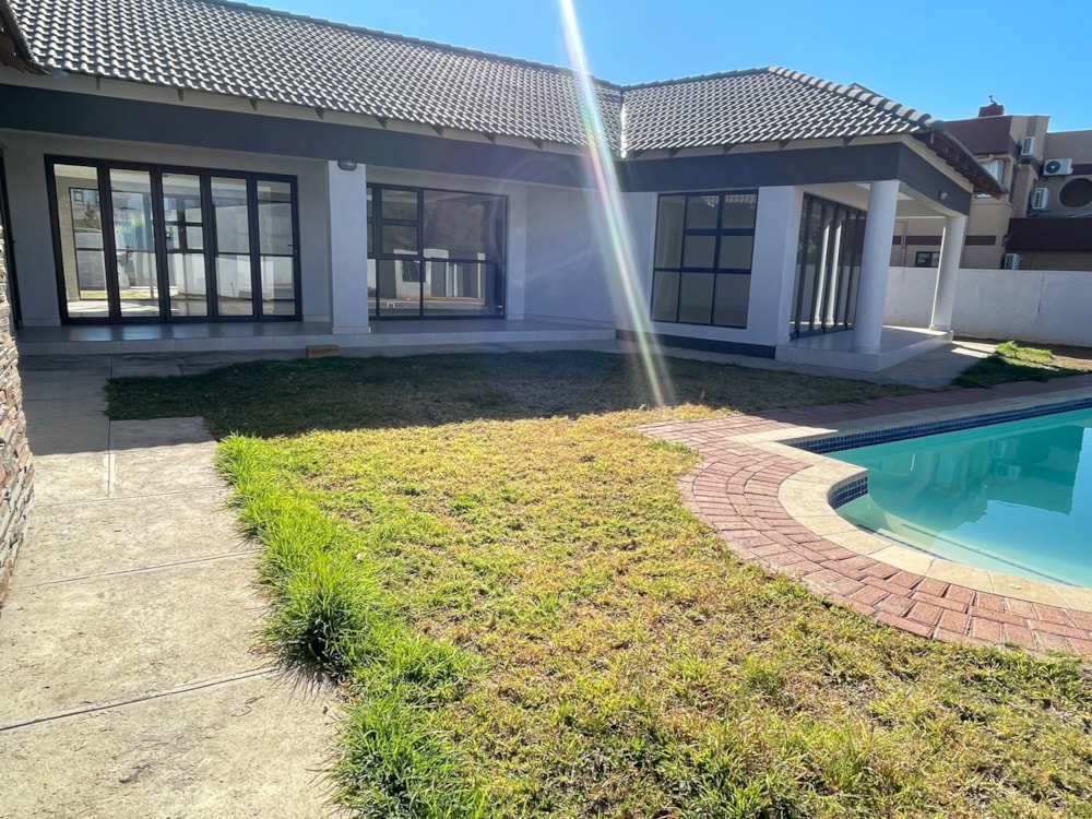 House to rent in Phakalane, Botswana - 3BO1710522