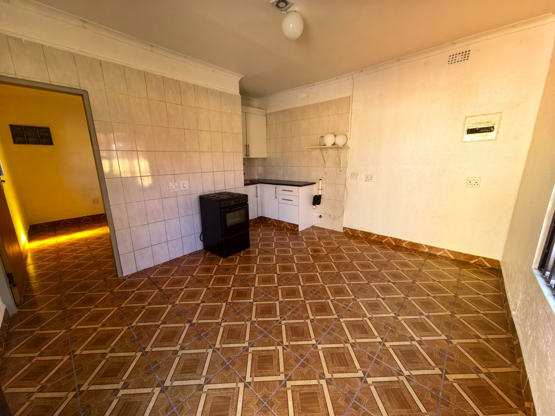 Apartment to rent in Selection Park - 1SP1744242