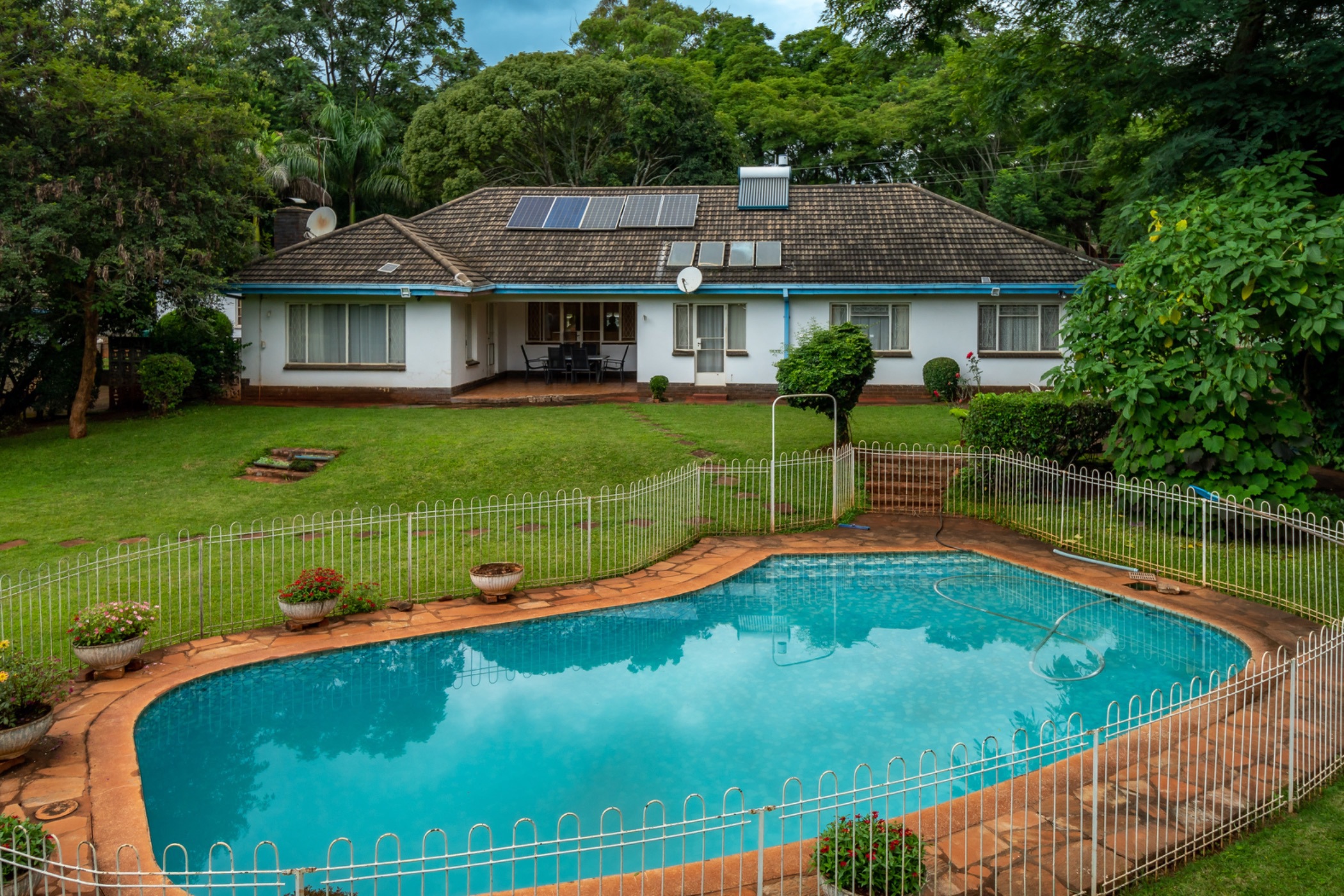 House for sale in Chisipite, Zimbabwe - 3ZB1710622