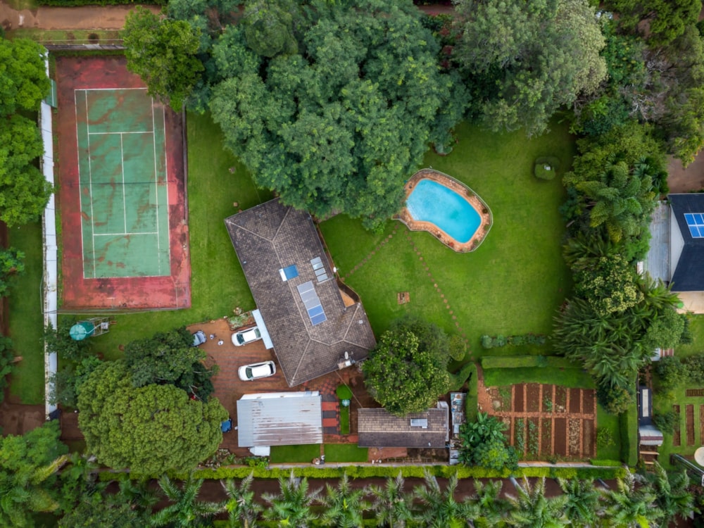 House for sale in Chisipite, Zimbabwe - 3ZB1710622